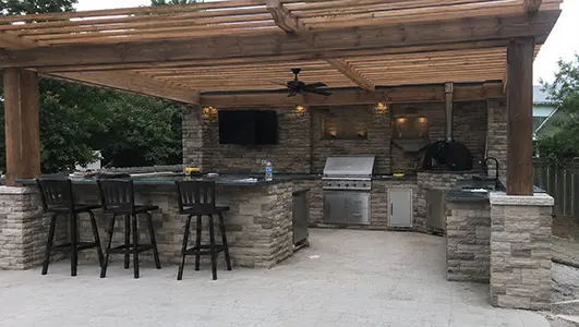 custom outdoor kitchen